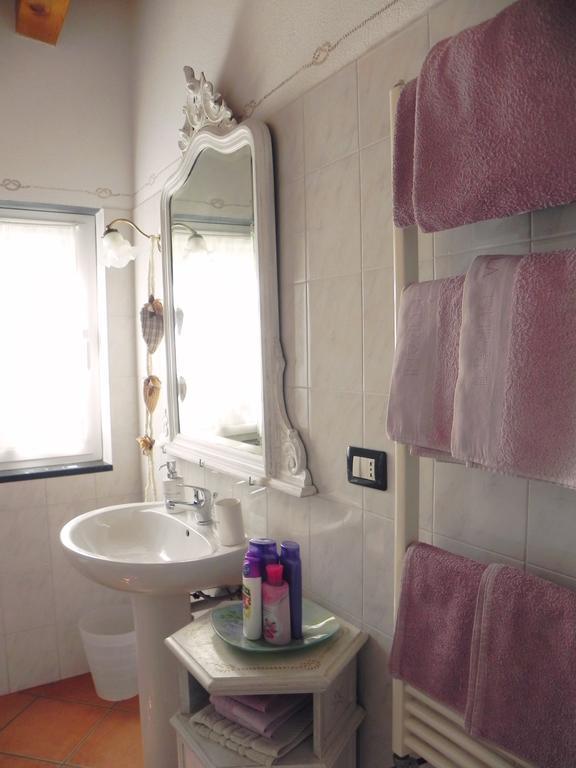 B&B I Glicini Vescina ภายนอก รูปภาพ