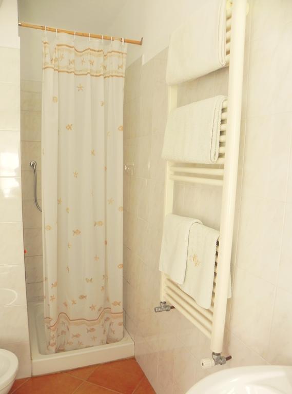 B&B I Glicini Vescina ภายนอก รูปภาพ